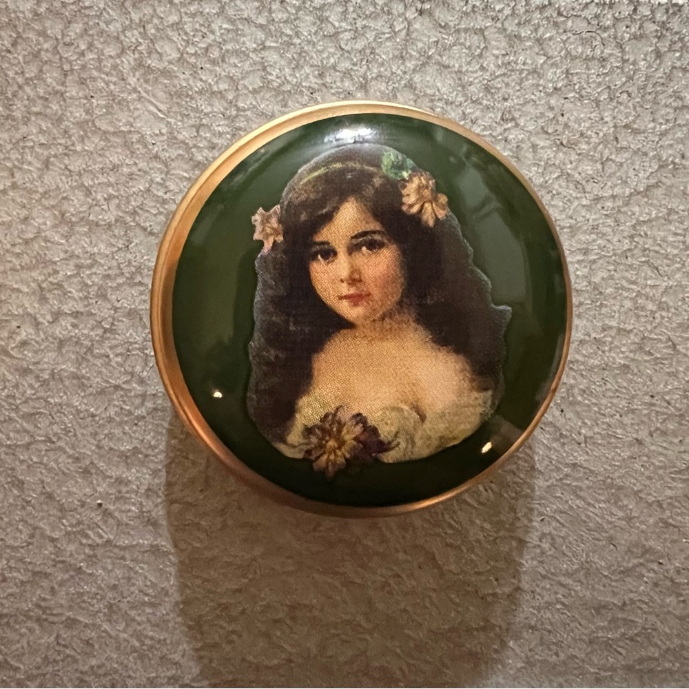 The Chambers Candy Company Candy Tin